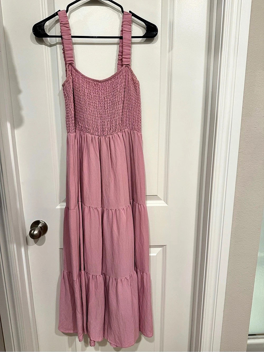 Blu Pepper Maxi Tiered Dress in Pink Size Medium Like New